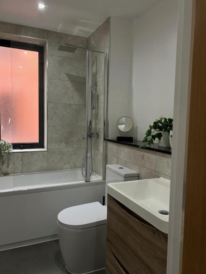 Contemporary 2Br In Birmingham City Center Apartment Ngoại thất bức ảnh